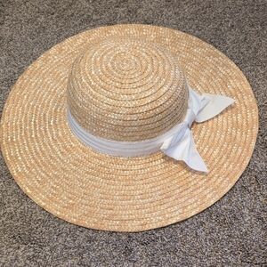 J&J Wide Brim Straw Hat 6-8 Yrs